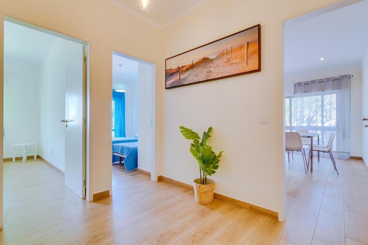Quarteira 2Br - Near The Beach At Homesbyfc Exterior photo