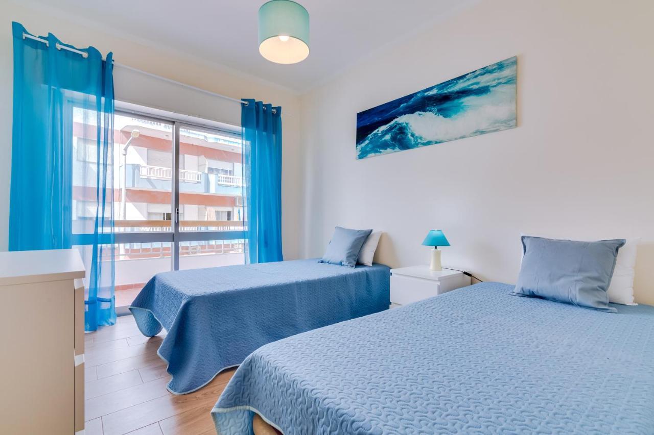 Quarteira 2Br - Near The Beach At Homesbyfc Exterior photo