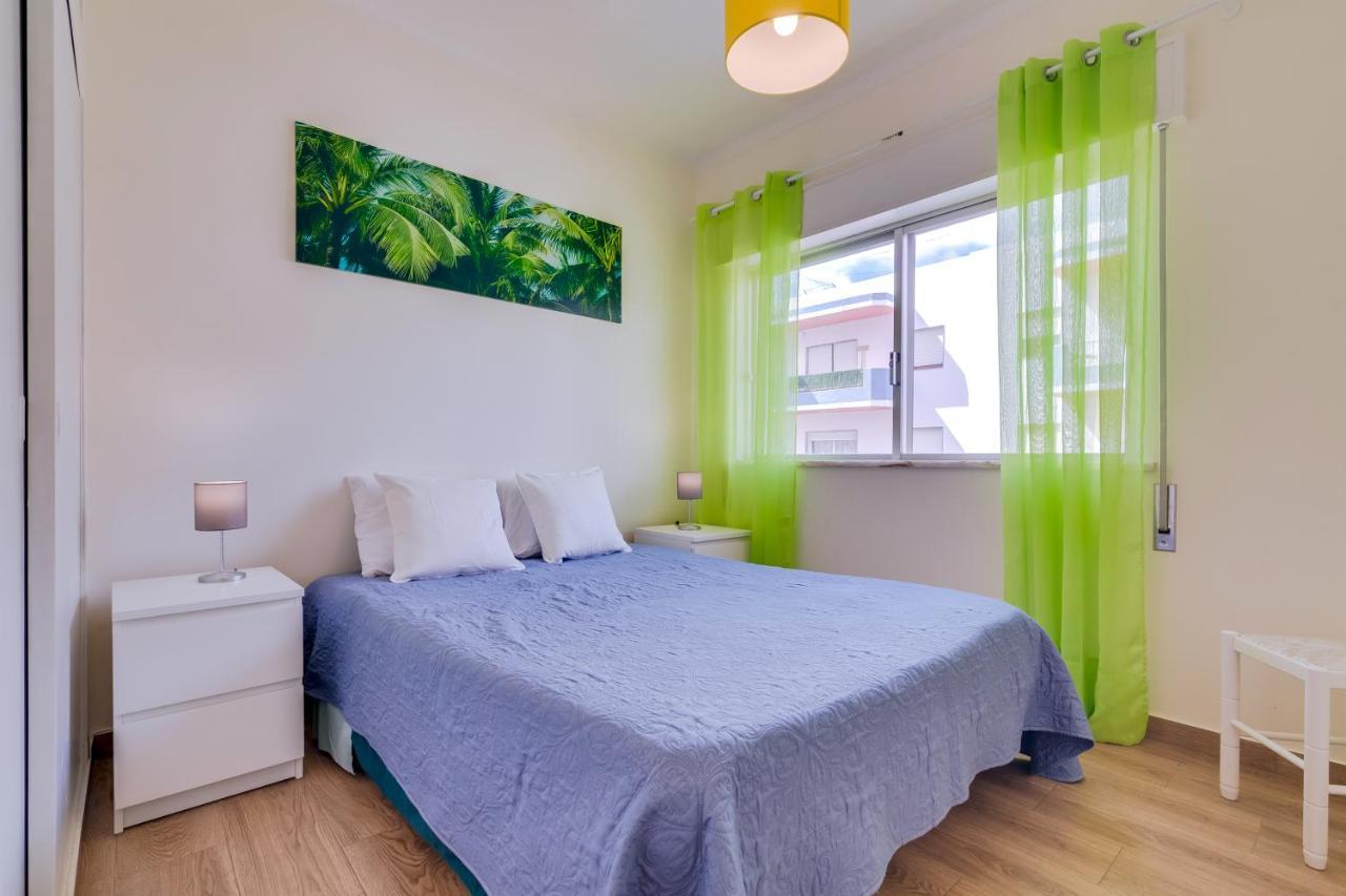 Quarteira 2Br - Near The Beach At Homesbyfc Exterior photo